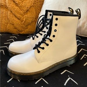 Dr. Martens Zavala Youth Boots